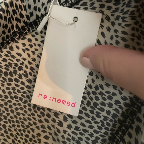 Satin midi skirt - Picture 3 of 4